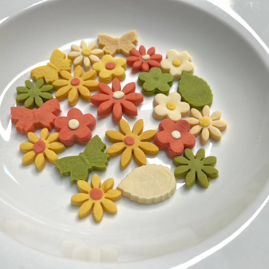 米粉とさつまいもの花びらクッキー