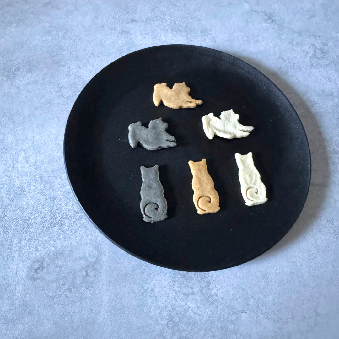 米粉の柴犬クッキー 　犬の無添加おやつ