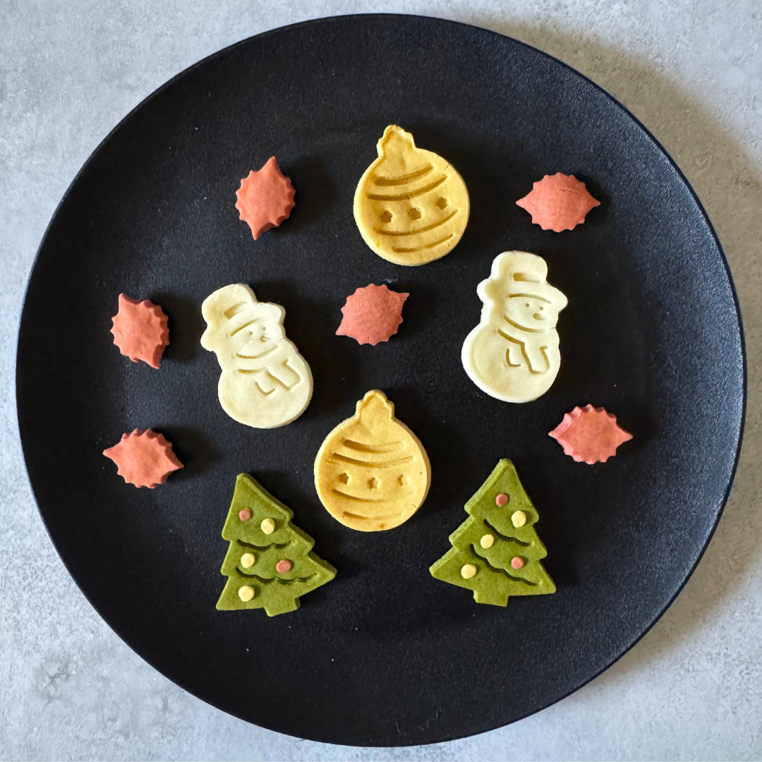 期間限定　米粉のクリスマスクッキー　犬の無添加おやつ